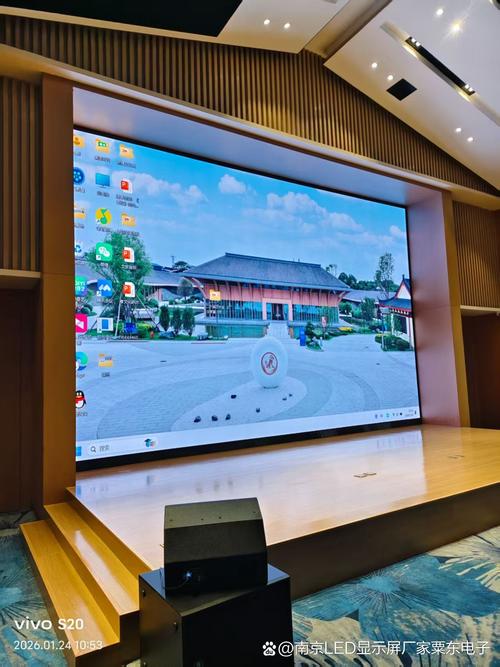 技術演進與場景革新 從SMD到COB，小間距LED屏、室內拼接屏及LED顯示的新格局